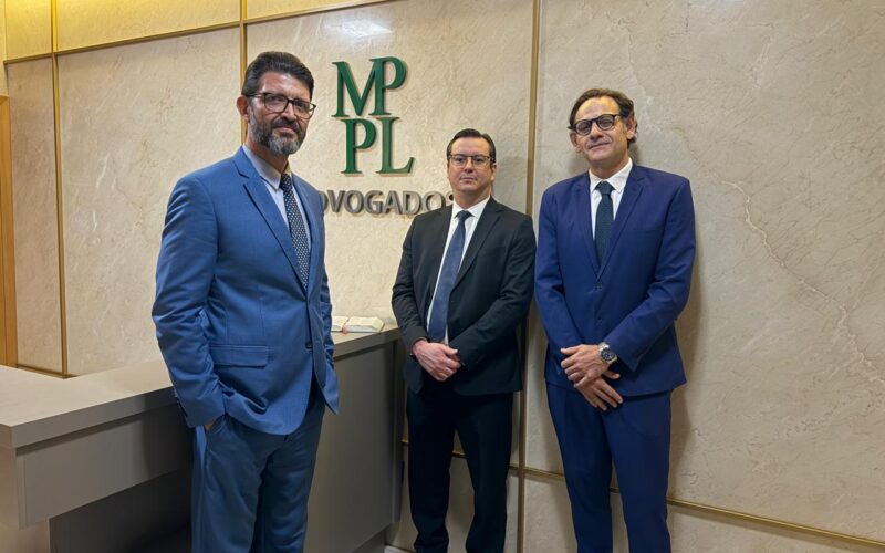 José Moraes Neto, Fernando do Prado e Fernando Lobo