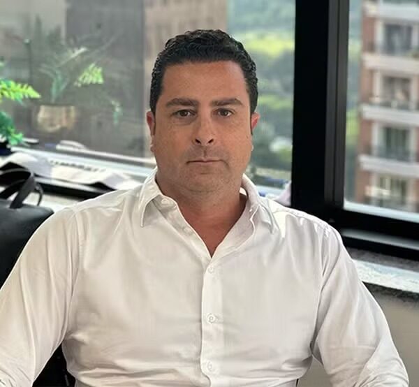 Rodrigo Balassiano explica como nasce um fundo antes de operar hoje já.