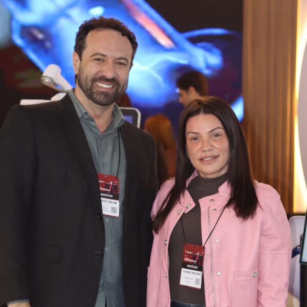 Renato Silva, da Tessora, desenvolve a Eathern Longevité, marca de skincare de Viviane Aragão que tem presença na Beauty Fair.