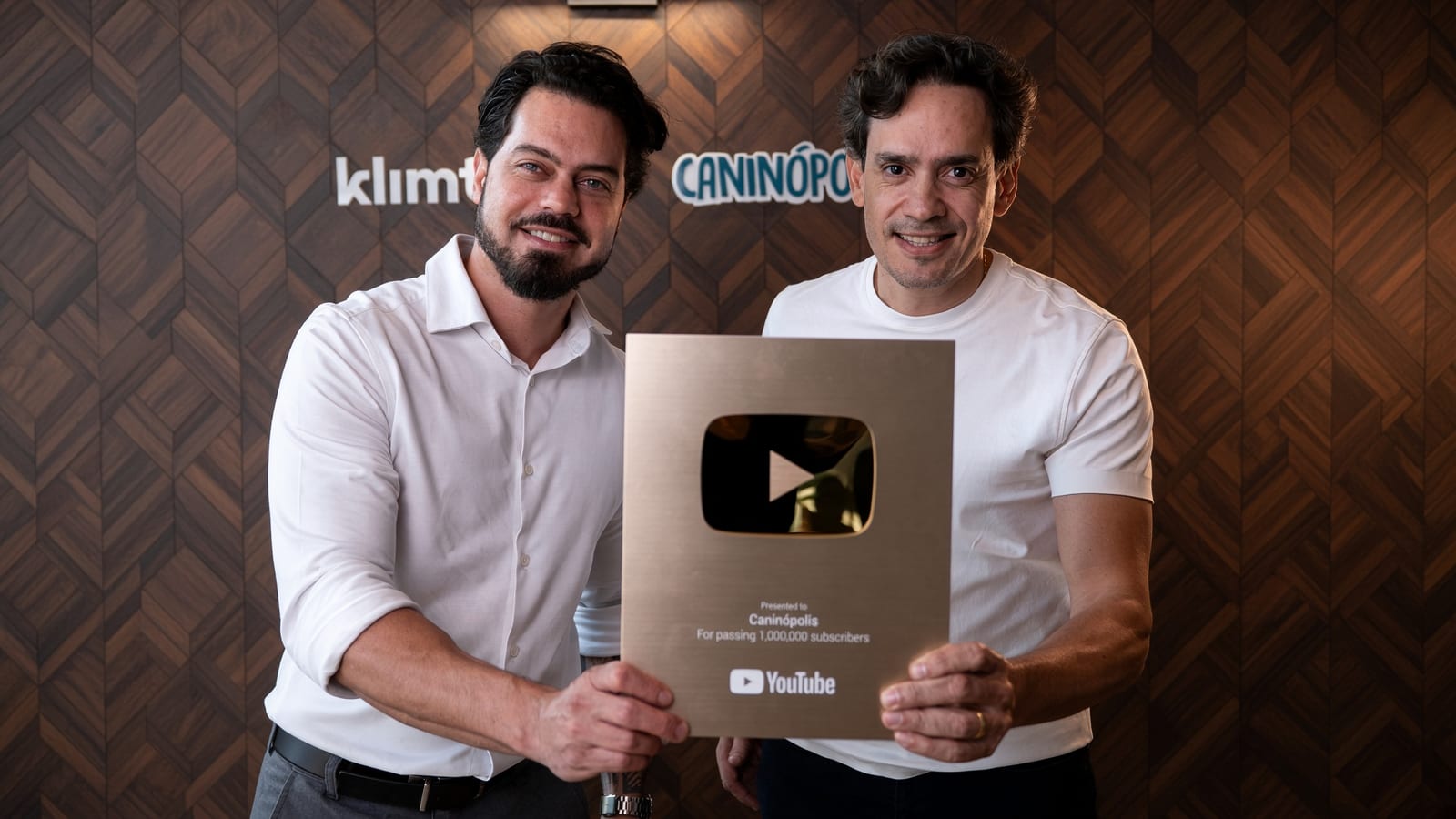 Caninópolis celebra 1 milhão de inscritos no YouTube e já ultrapassou 1,3 bilhão de visualizações.